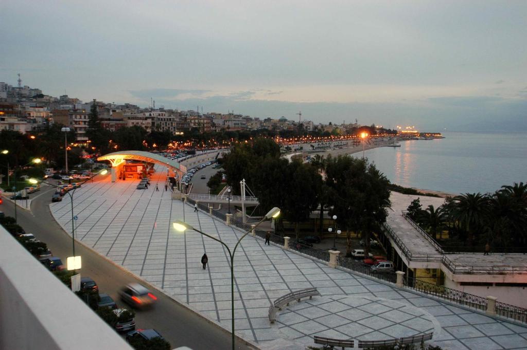 Hotel C'Entro Reggio di Calabria Zewnętrze zdjęcie